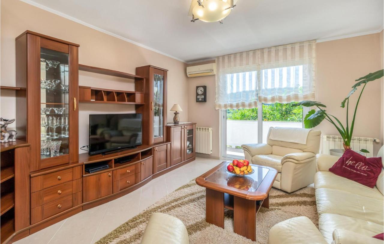 1 Bedroom Awesome Apartment In Kampor Exterior photo